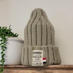 Rummer Knit Beanie in Gray
